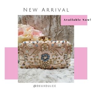 🚫SOLD🚫 Elegant Floral Beading Vintage Clutch